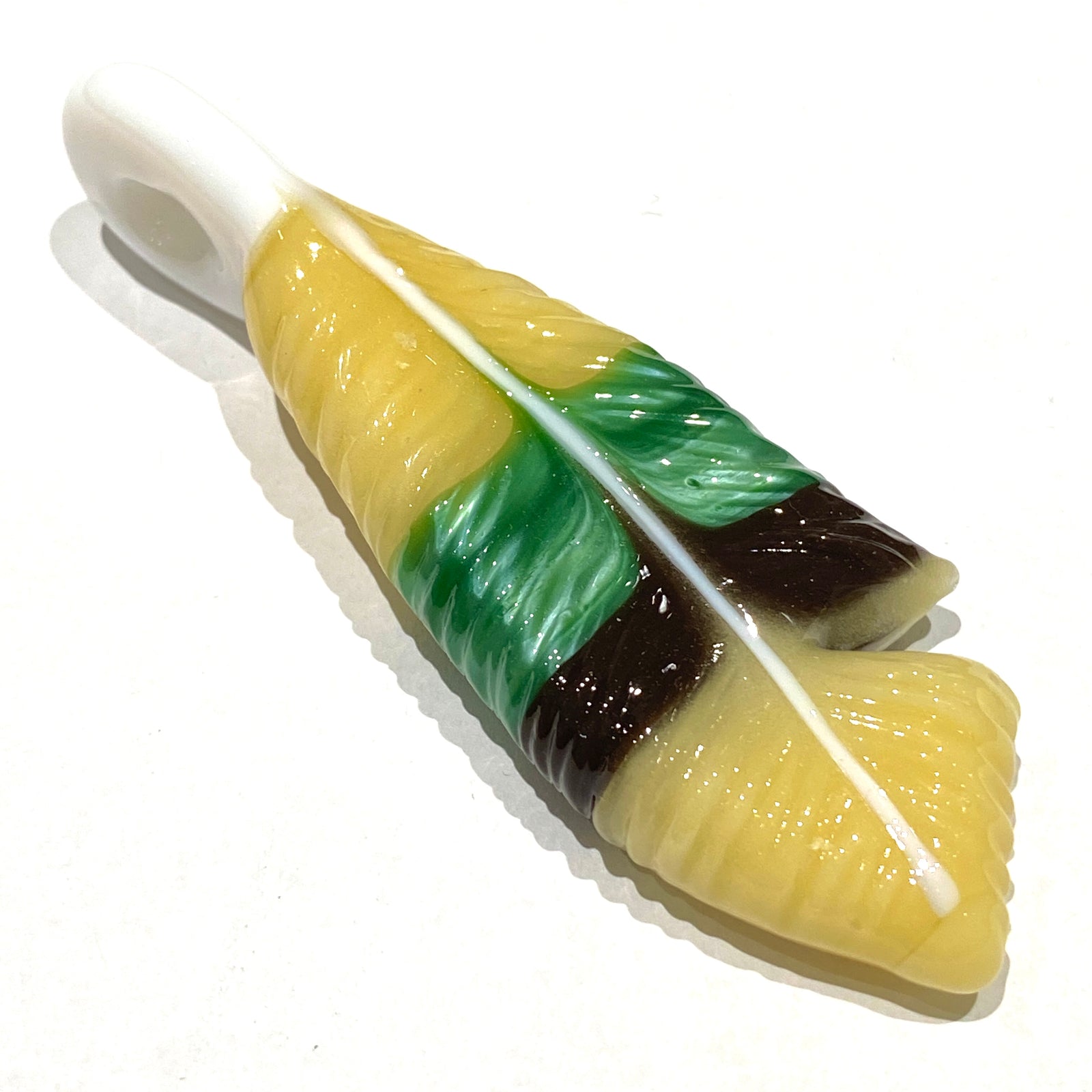 R3G15 Glass x Roysco Medium Feather Pendant #1