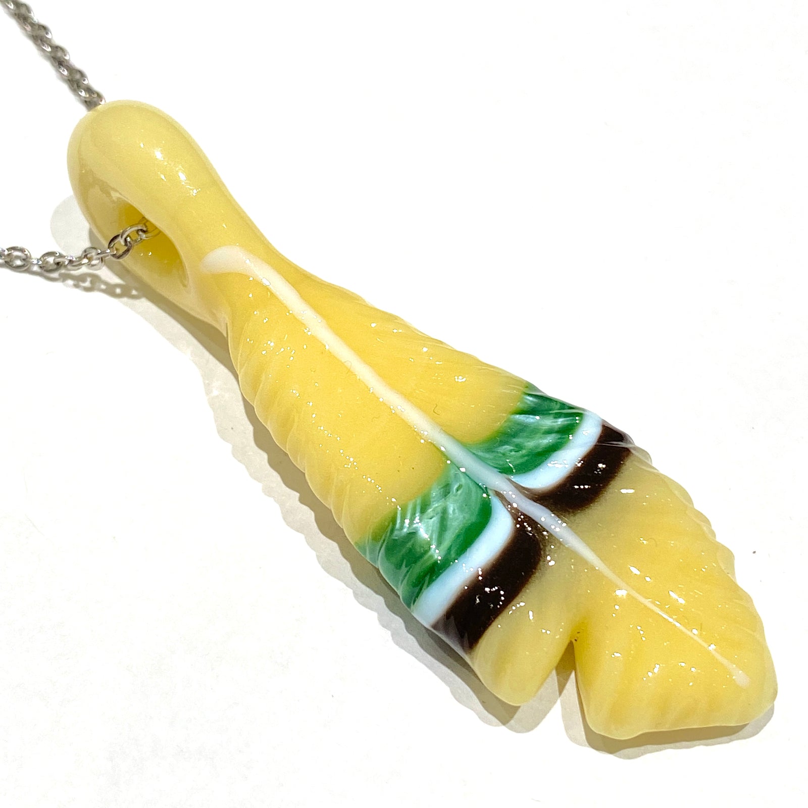 R3G15 Glass x Roysco Small Pendleton Feather Pendant