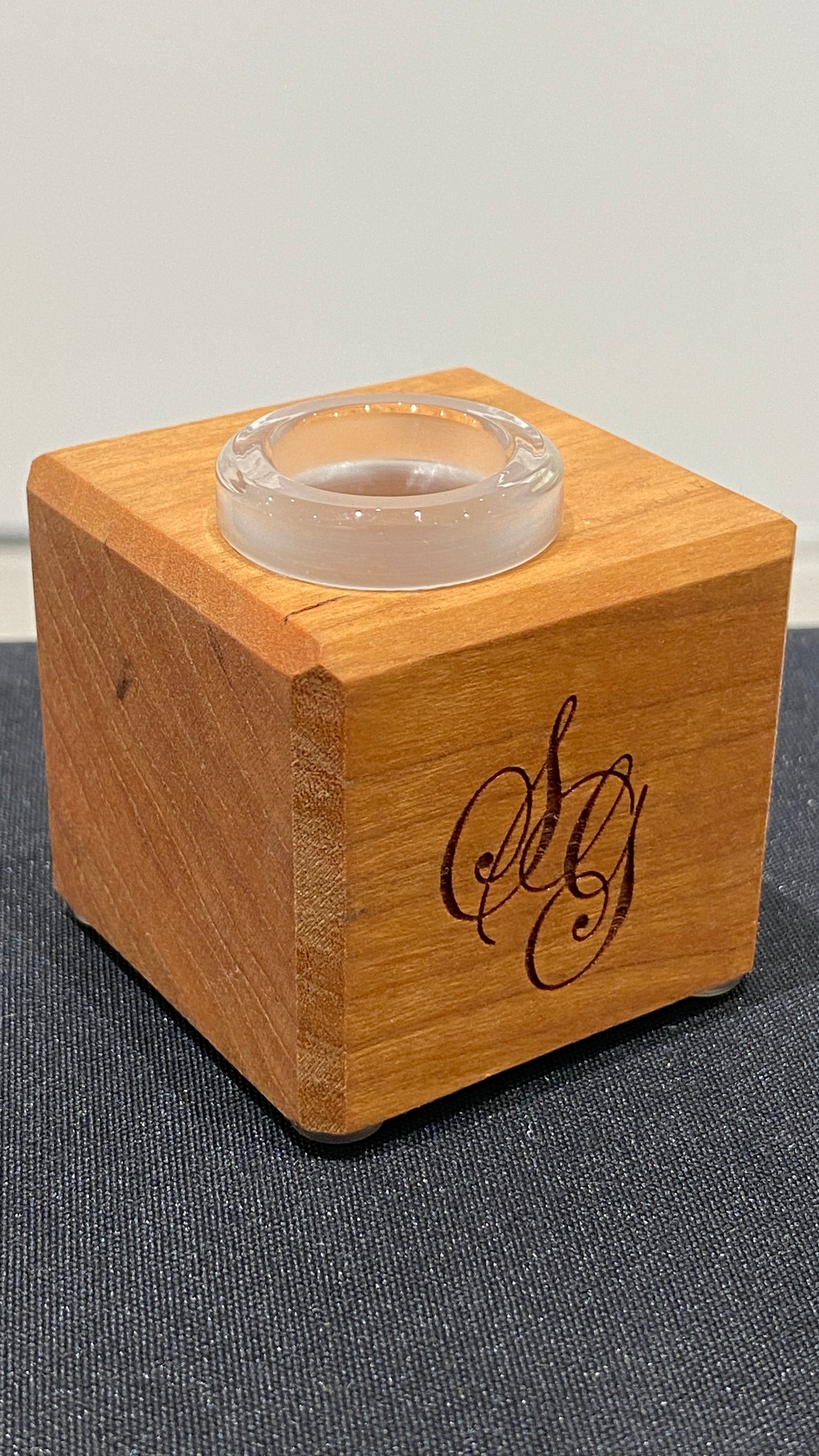 Sovereignty Glass Slide stand - 1 hole