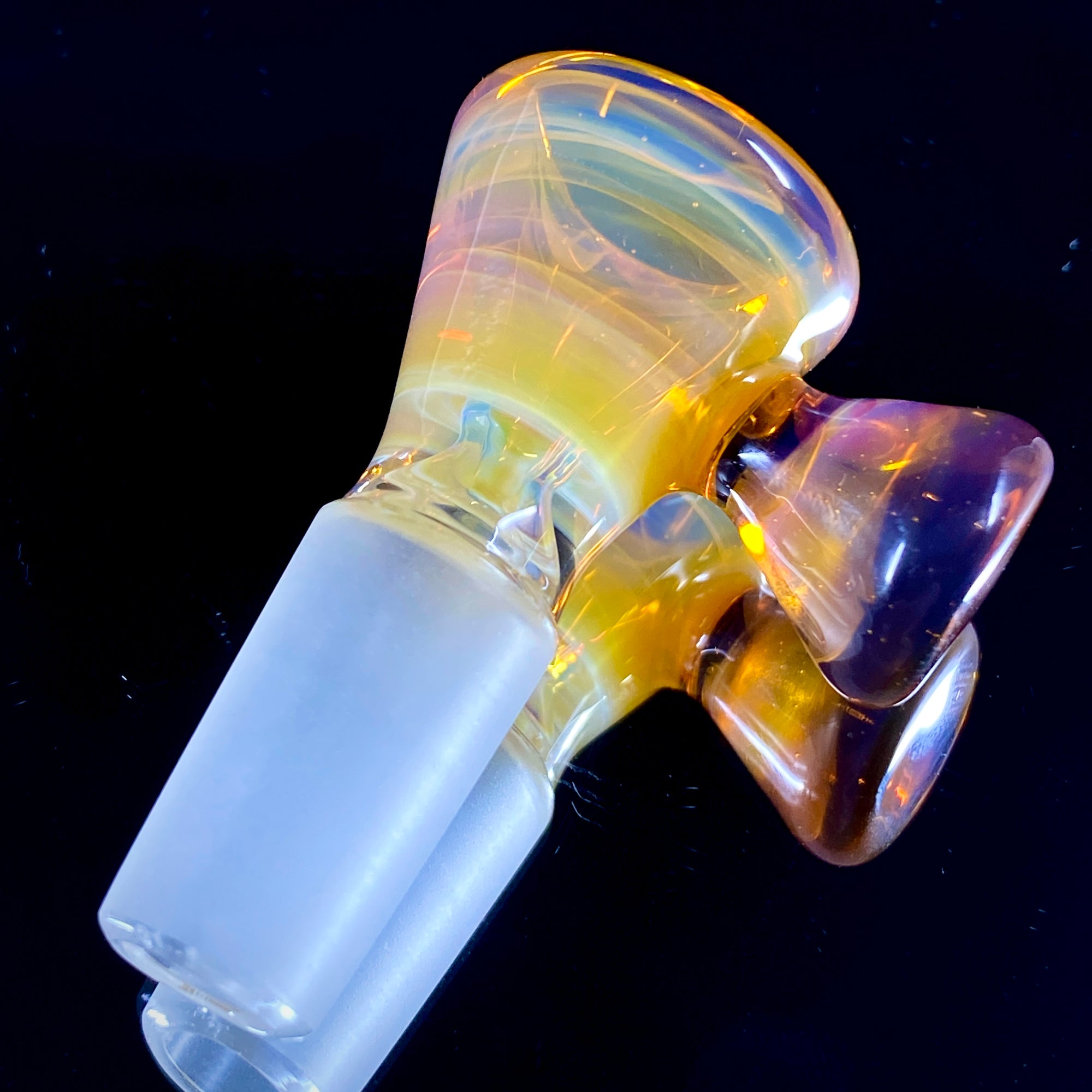 DC Glass Arts Cone Handle 14mm Single Hole Slide