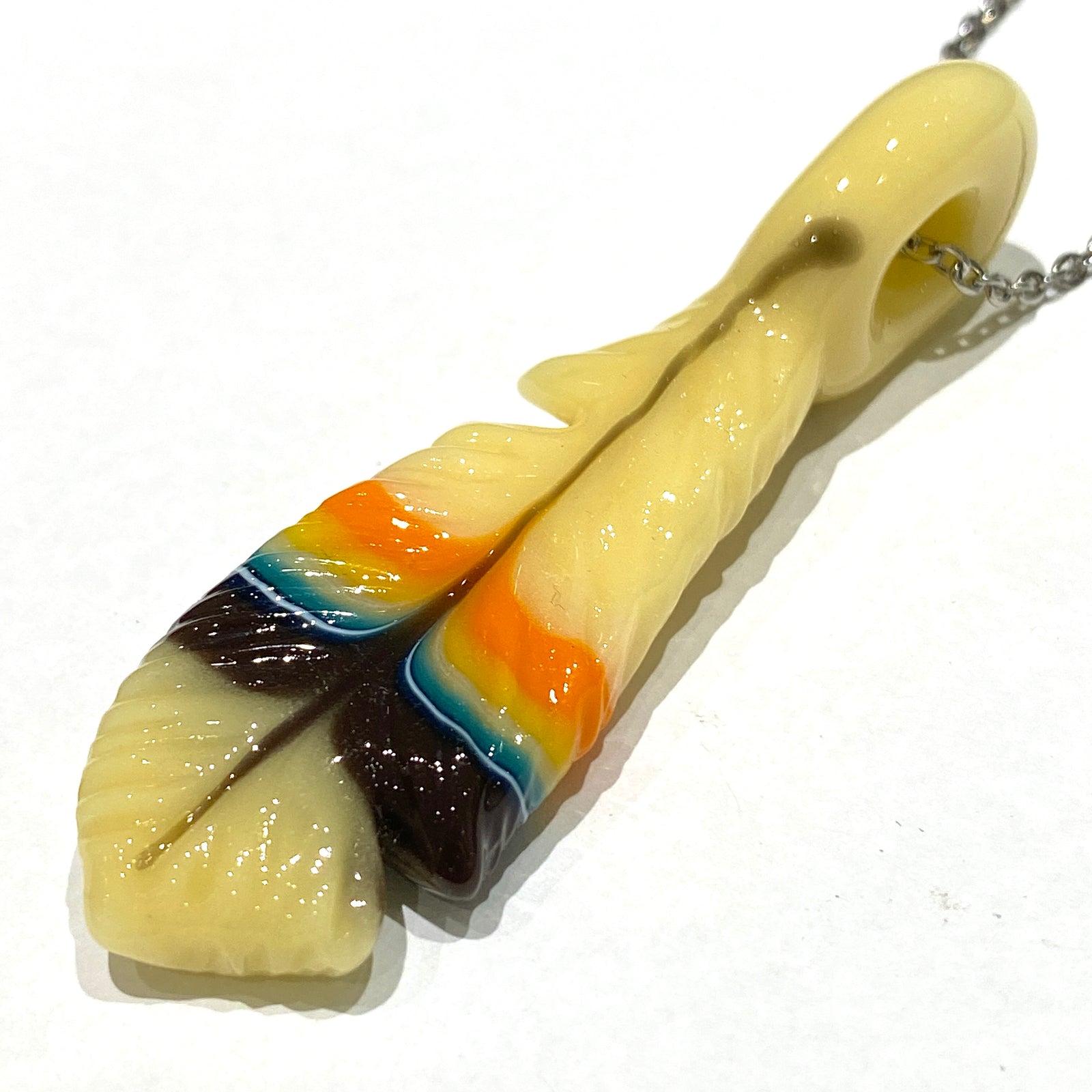 R3G15 Glass Small Pendleton Feather Pendant #5