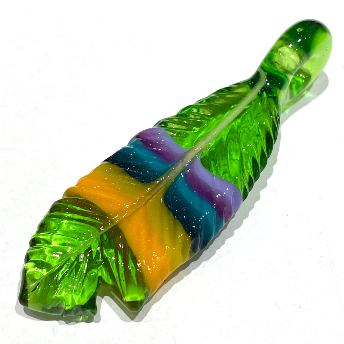 R3G15 Glass Medium Pendleton Feather Pendant #4