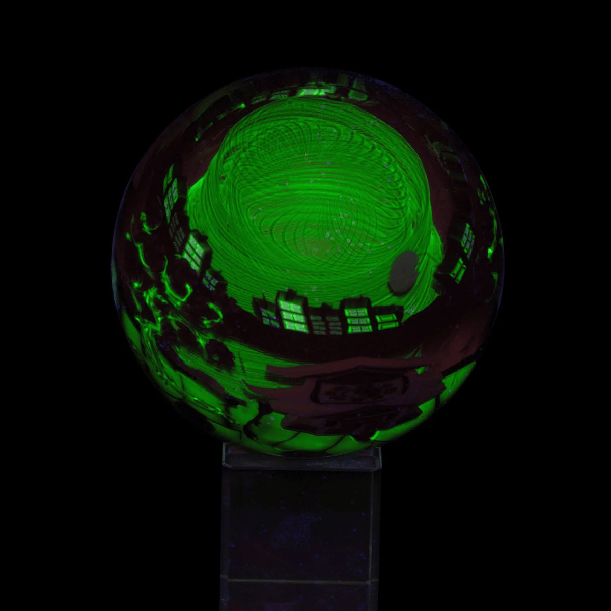 Electric Avenue / Yesulga Castle Wraparound with Black UV Reticello Core Marble