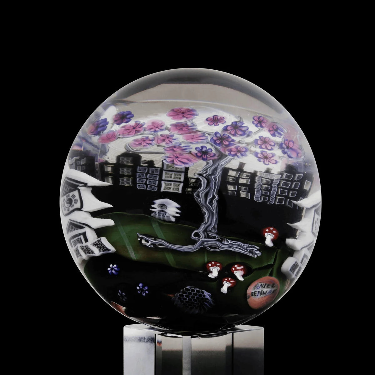 Electric Avenue / Yesulga Castle Wraparound with White Reticello Core Marble