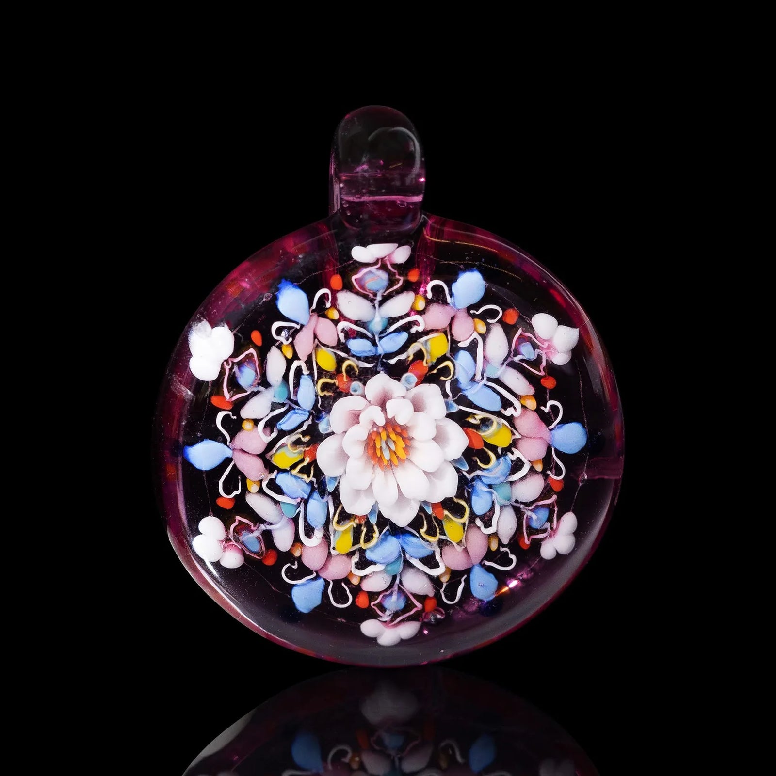 Pendant by Tomomi Handa