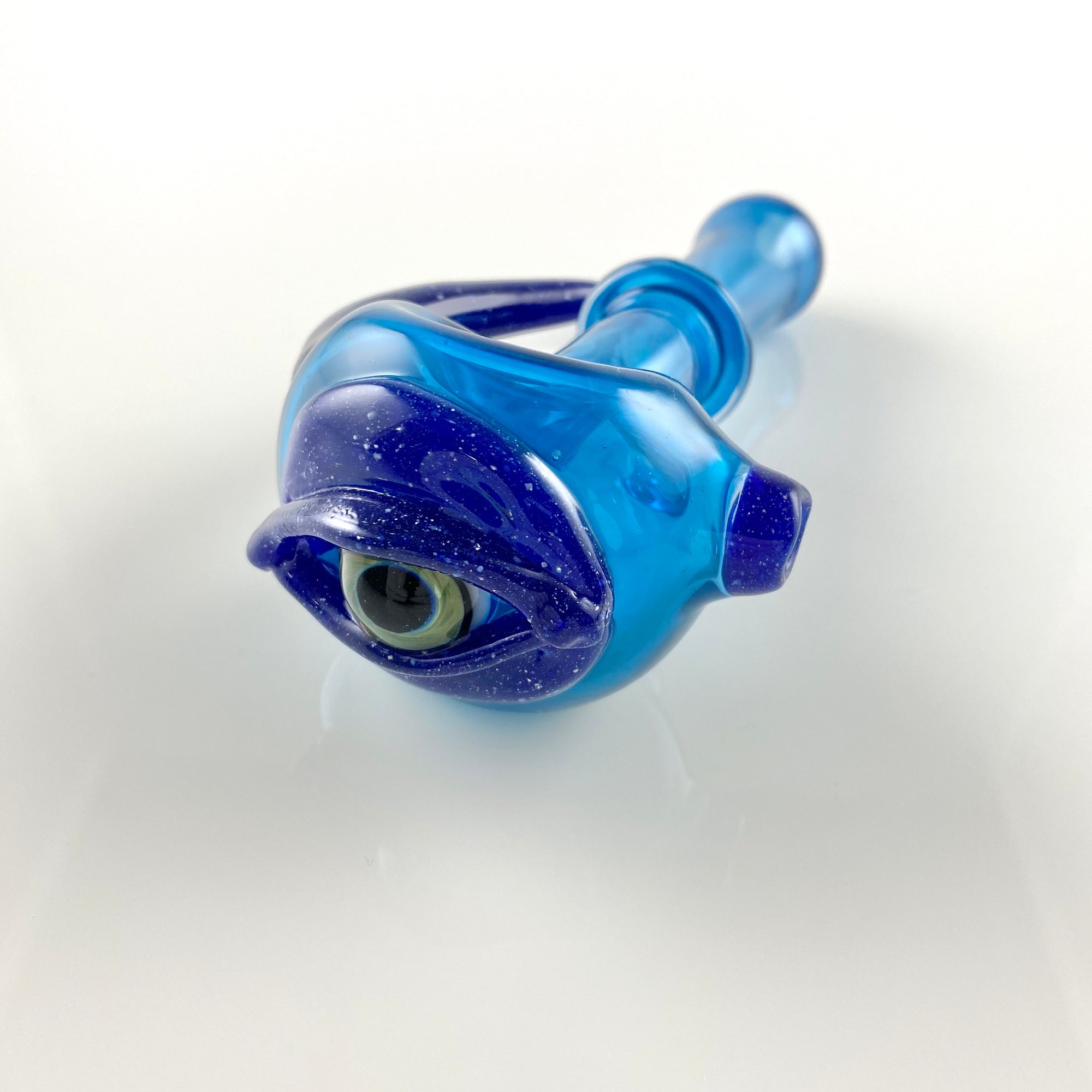 Blue/Blue Eye Pipe